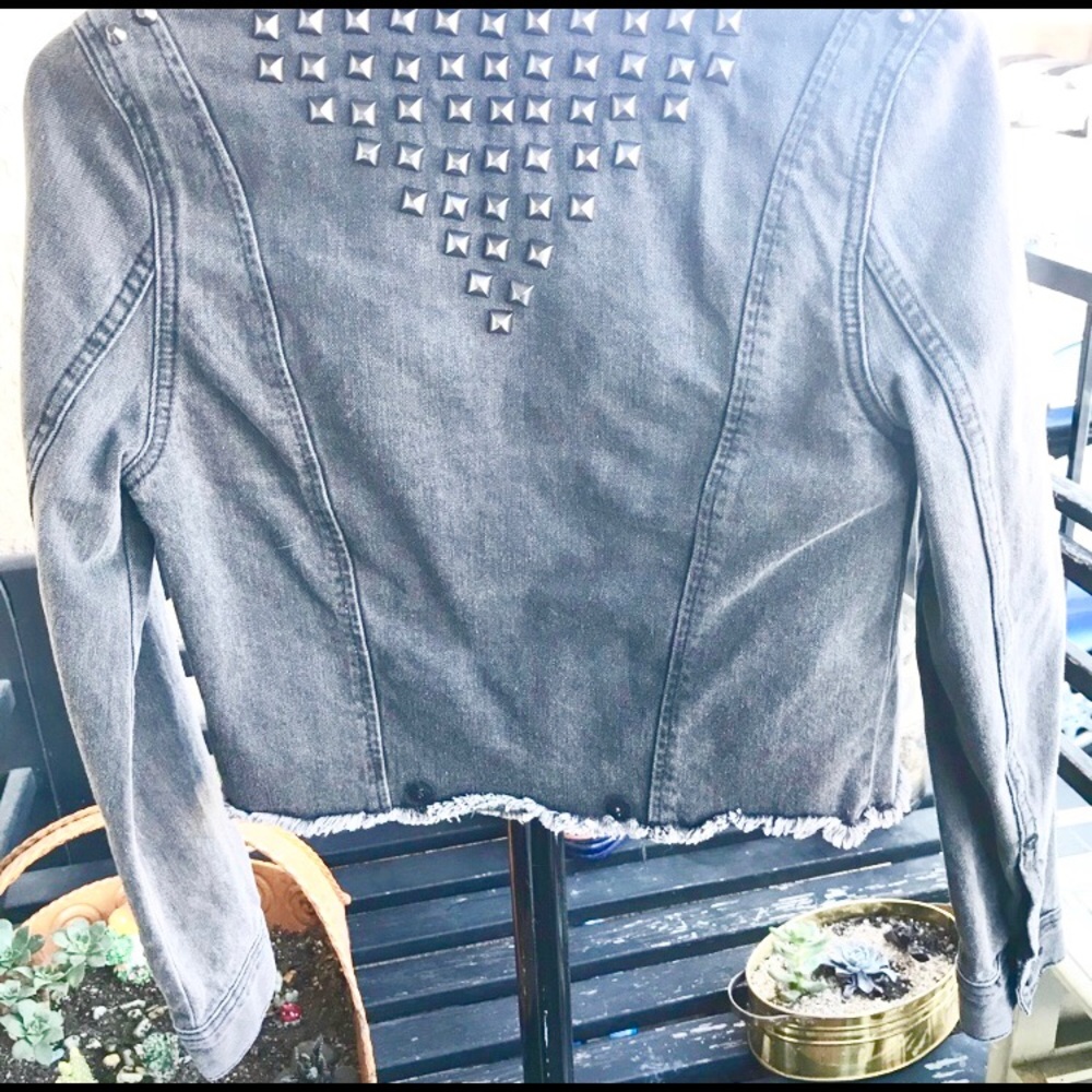 H&M studded gray denim jacket - Picture 3 of 3